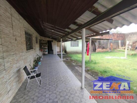 Excelente casa com amplo terreno e grande potencial comercial!