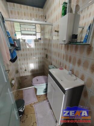 Excelente casa com amplo terreno e grande potencial comercial!