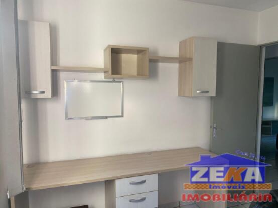 Apartamento 3 Dormitórios Semimobiliado - Morada II