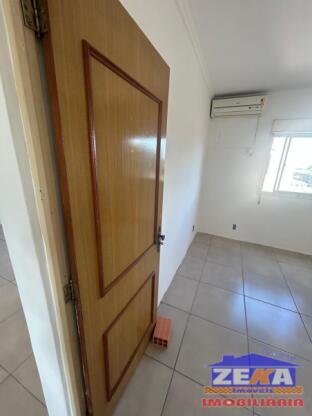 Apartamento de 2 Dormitórios Semimobiliado - Morada de Esteio I